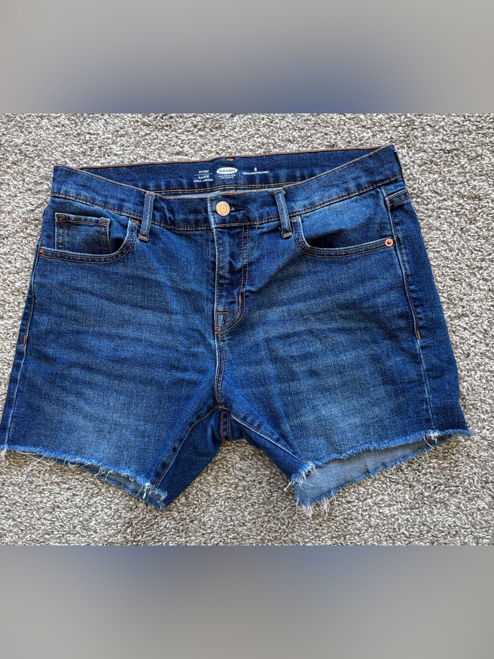 Old Navy Cut Off Shorts in a Size 8
